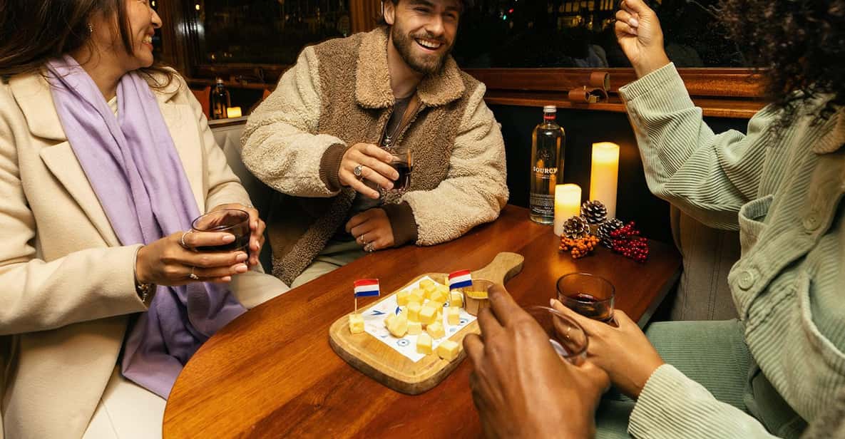Afbeelding 3 van Amsterdam: klassieke saloonboottocht met kaas en wijn
