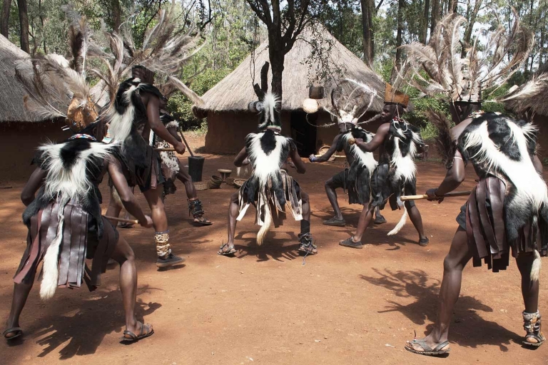 Au départ de Nairobi : visite et spectacle de danse culturelle des Bomas du Kenya