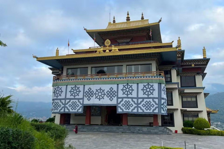 Kathmandu: Asura Cave & Neydo Tashi Monastery Trip