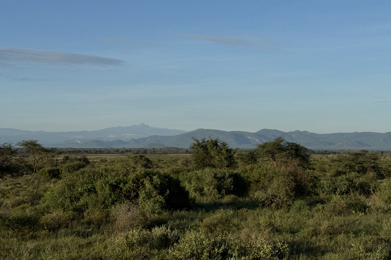 Samburu National Reserves: Optional Village Tour & Swimming