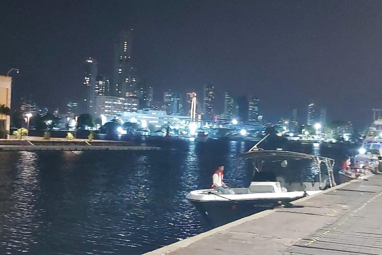 Carthagène : Tour en bateau au coucher du soleil avec open bar et collations