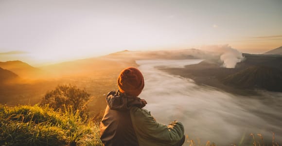 Bali: Mount Batur Sunrise Hike with Breakfast & Hot Spring