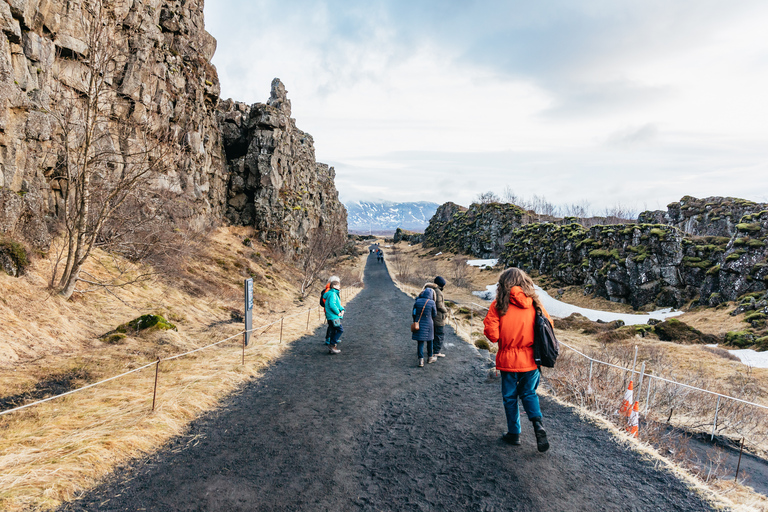 From Reykjavik: Golden Circle and Glacier Snowmobile Tour Tour with Hotel Pickup