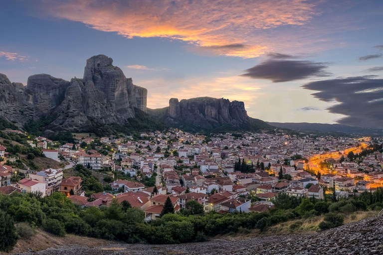 Meteora Guided Tour with SUV/VAN +Local Taverna in Kalampaka