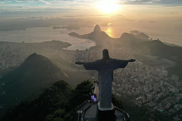 Rio de Janeiro: Passeio ao Cristo Redentor e Pão de Açúcar ao pôr do sol