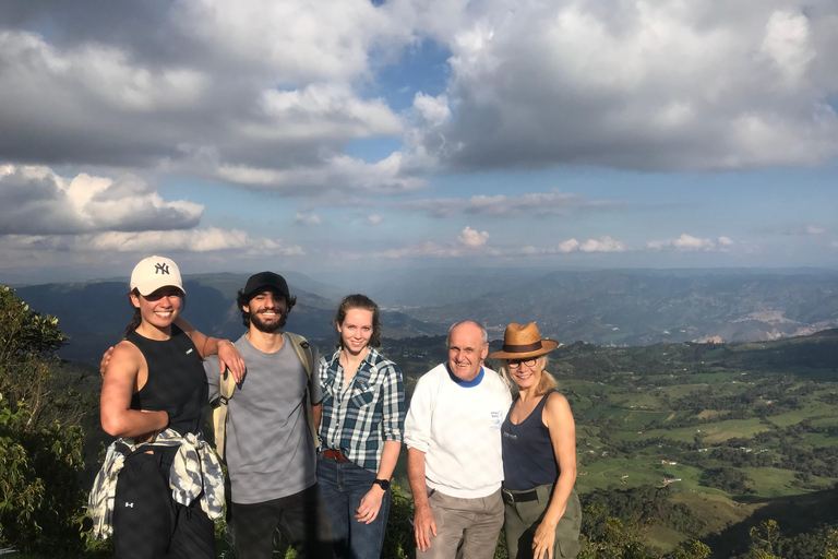 Ridning genom bergen i Medellín