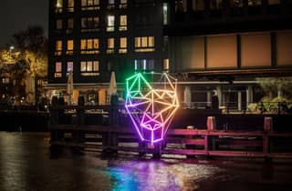 Amsterdam: Lichterfest-Kreuzfahrt mit heißer Schokolade und Snacks
