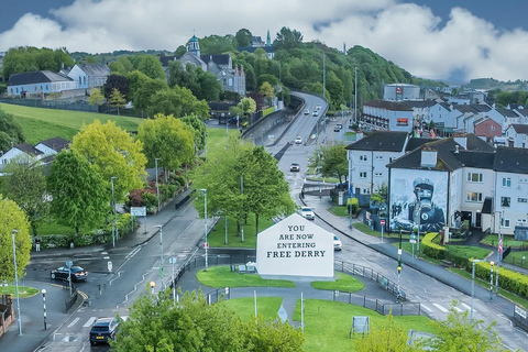 Belfast: Giant's Causeway and Derry Guided Day Trip
