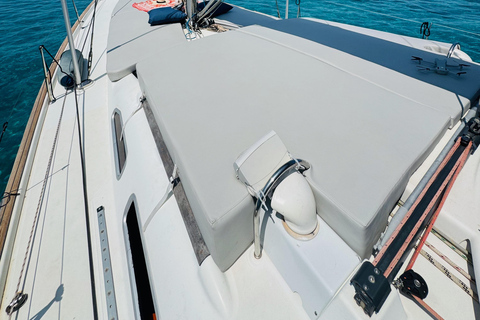Palma: Private Sailing Boat Excursion with Optional Paella Full day - Boat 42 feet (Max 12 pax)