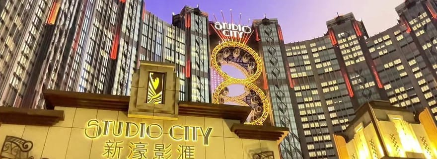 Combo Macau Studio City : la seule grande roue en forme de 8 au monde