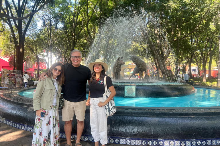 Visite guidée du quartier de Coyoacán et du musée Léon TrotskyVisite guidée du quartier de Coyoacán et du musée Leon Trotsky