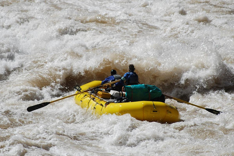 Rafting Rio Suarez, Santander: Daag de extreme stromingen uit in een Canyon