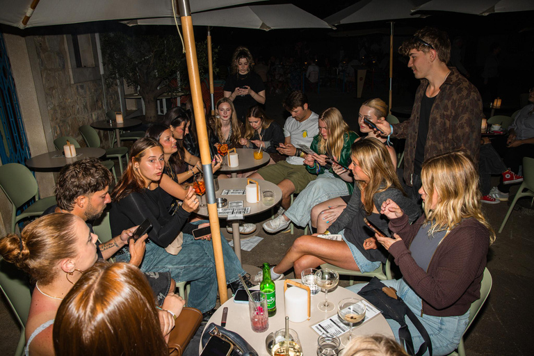 Split Pub Crawl: Nightlife, Shots & Club Entry