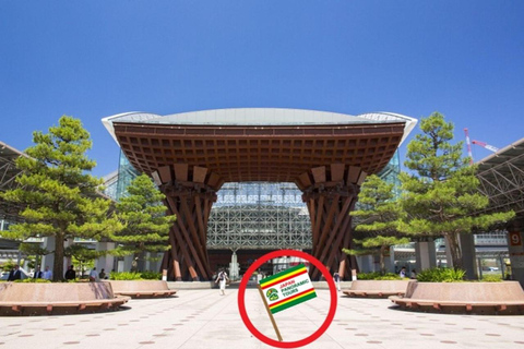 Discover Kanazawa: Market, Castle & Garden walk with a Local