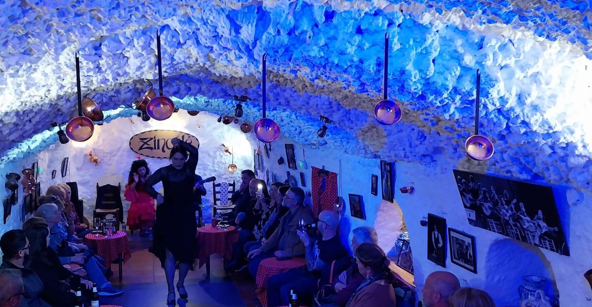 Granada, ZINCALÉ Flamenco Show in Sacromonte Caves - Housity