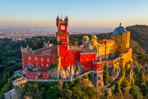 Lissabon: Sintra, Pena Palace, Cabo Roca kust &amp; Cascais TourMet toegangsbewijs voor het paleis van Pena inbegrepen