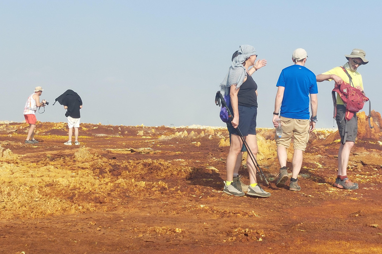 From Addis Ababa: 3-Day Dabbahu Fissure Tour with Flights