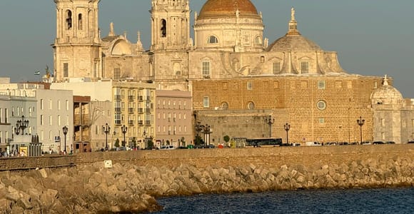 Cádiz: Guided Old Town Walking Tour