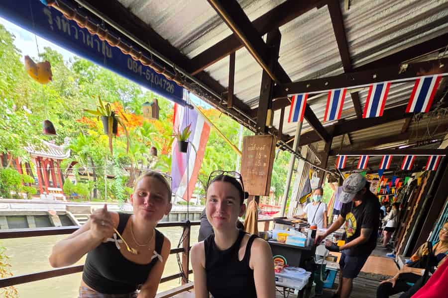 Bangkok: Fahrrad-Tour zu verborgenen Schätzen und Streetfood. Foto: GetYourGuide Bangkok: Fahrrad-Tour zu verborgenen Schätzen und Streetfood. Foto: GetYourGuide