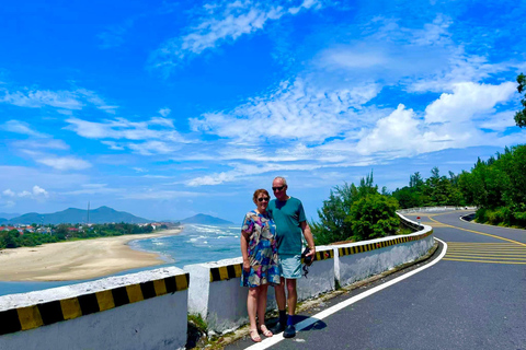 Mit dem Auto von Hue nach Hoi An über den An Bang Friedhof - Stadt der Geister