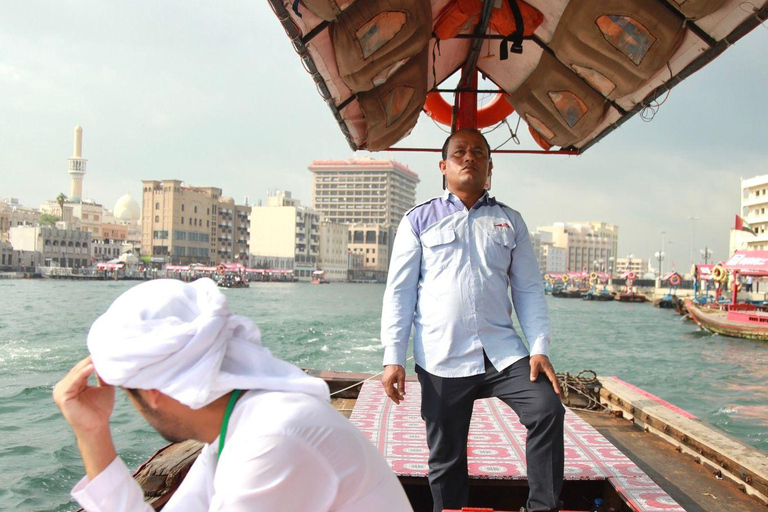 迪拜：乘坐 Abra Ride 游览老城区迪拜：老城区徒步之旅（无接送）