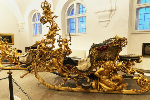 Munich Nymphenburg Palace Tickets and Tour, Carriage Museum 2-hour: Tour in German