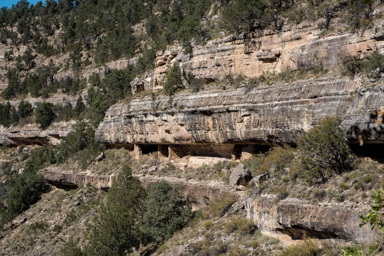 From Scottsdale: Walnut Canyon, Meteor Crater & Winslow Tour