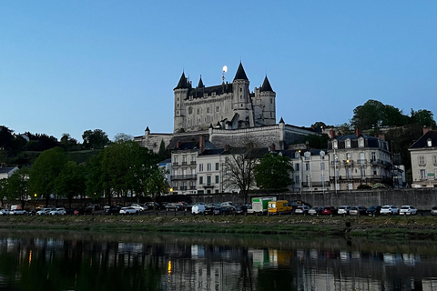 Cruise op de Loire bij zonsopgang in Saumur