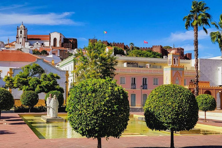 Albufeira: Silves Castle, Cathedral, and Market Tour