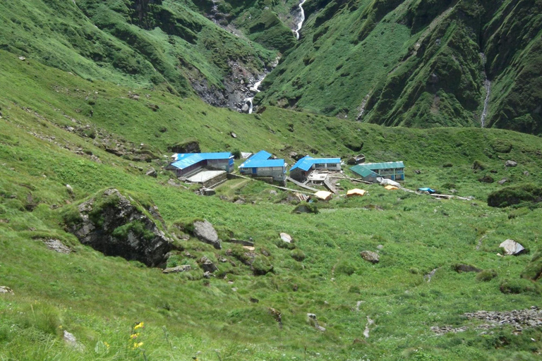 Pokhara : Trek de 3 jours à Astam, Dhampus et Australian CampPokhara : 3 jours de service