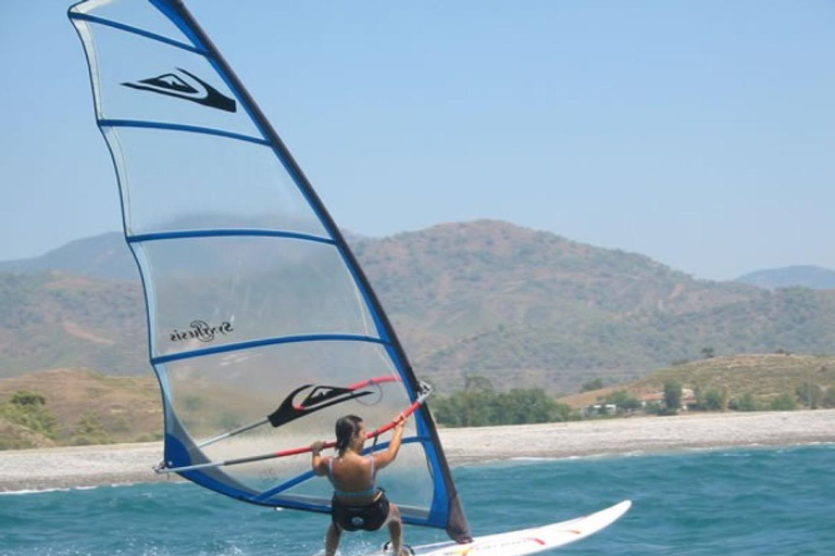Fethiye Windsurfing Course with Optional License