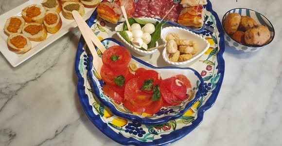 Sorrento: Neapolitan Dinner in Historic Family Home