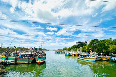 Negombo City Explorer Adventure by Tuk-Tuk (Included Pickup)