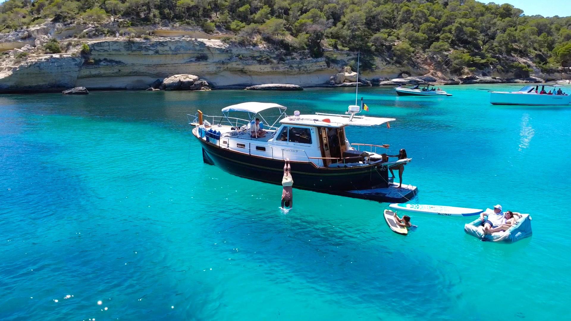 Palma de Mallorca: Private 41-Fuß-Yacht | Alkoholfreie Getränke inklusive