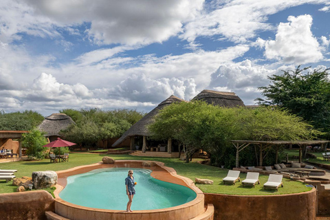 Explore Kenya: Samburu, Masai Mara & Amboseli in 9 Days Tour