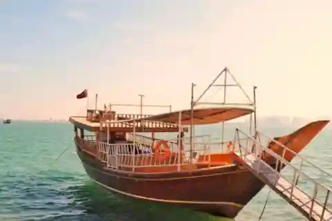 Ab Doha: Traditionelle Dhow-Kreuzfahrt mit Abholung und Rücktransfer