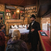 Sydney: Ghosts, Grog & The Rocks: Haunted Pubs & Cellar Tour