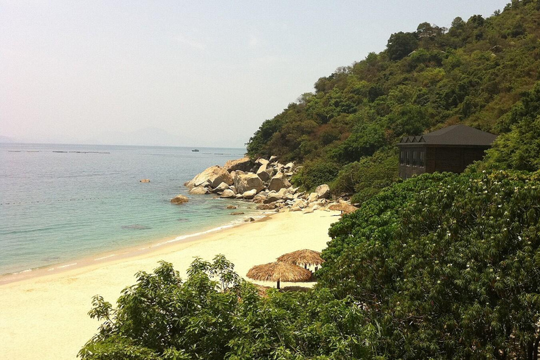 Guangzhou: Dapeng Peninsula Scenic Private Day Trip