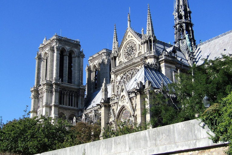 Paris: Notre Dame Reserved Access & Interior Guided Visit
