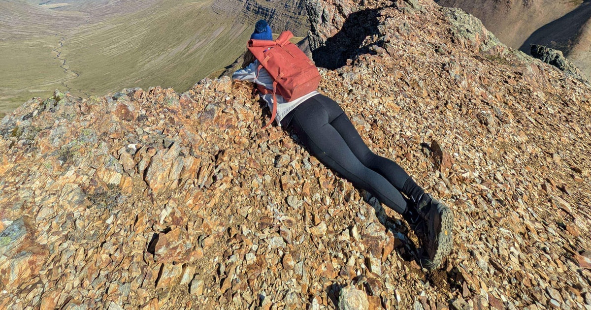 Day Hike to Moskardshnjukar: The Knife's Edge - moderate