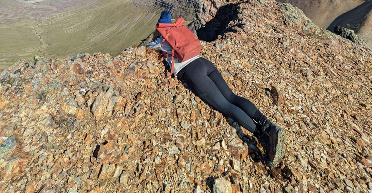 Day Hike to Moskardshnjukar: The Knife's Edge - moderate