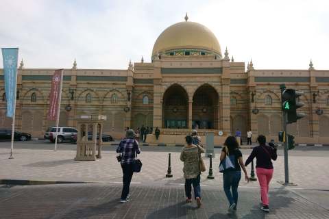 Wycieczka do muzeów i meczetów w Dubaju, Sharjah i FujairahWycieczka do muzeów i meczetów w Dubaju, Sharjah i Fujeirah