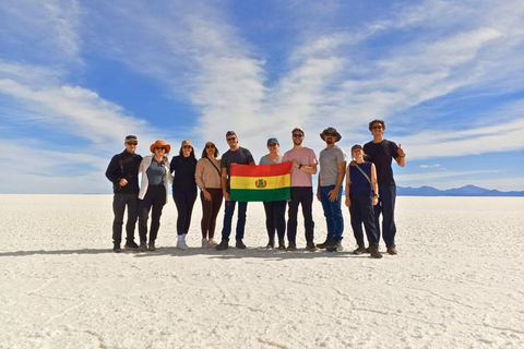 Uyuni Salt Flats 1 Day Tour: Train Cemetery & Sunset