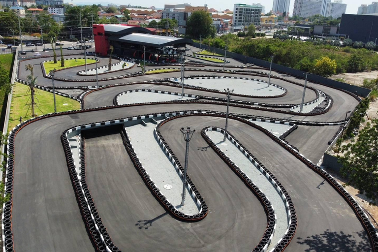 Pattaya: Go-Kart Racing Experience Fast Kart (3 races) + FREE collector T-Shirt