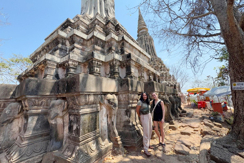 Private Tour to Oudong, Koh Chen Island and Buddhist Center Option without Lunch