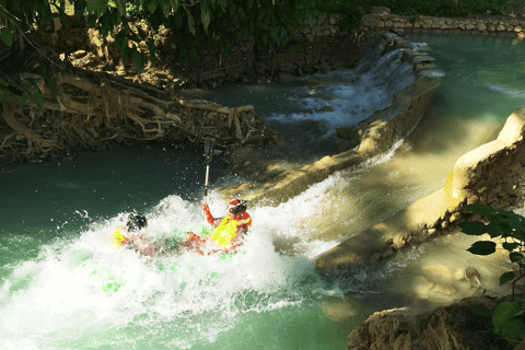 Chutes d&#039;eau de Kuang Si, Laos, Descente de rivière en rafting (billet unique)