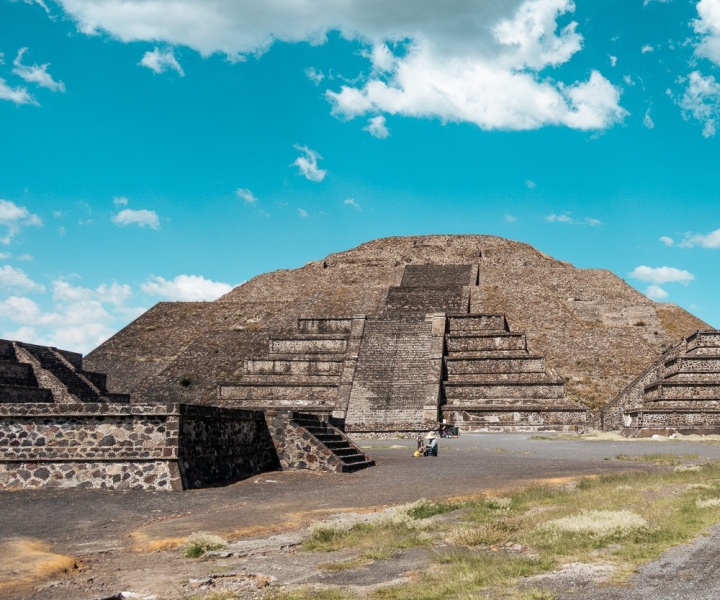 Da Città del Messico: tour all'alba per piccoli gruppi di Teotihuacan