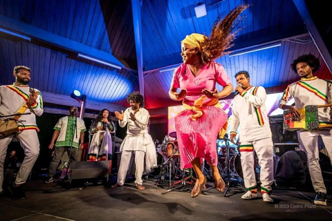 Addis Ababa: Ethiopian Food and Nightlife Tour with Show