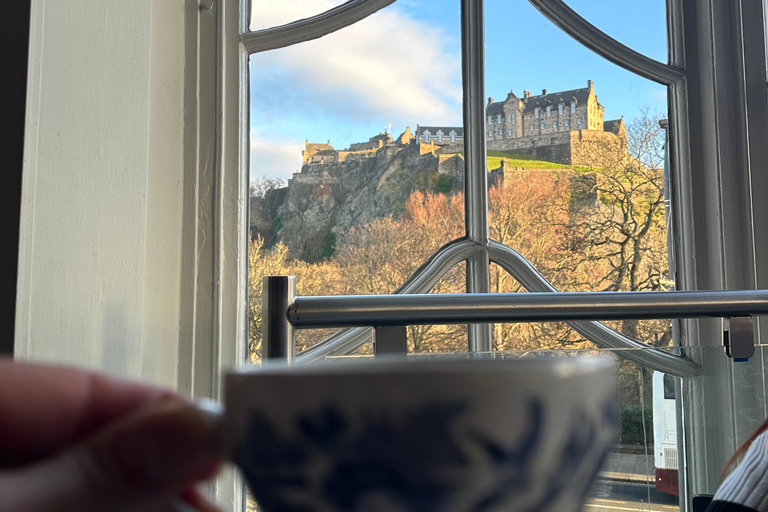 Edinburgh: Afternoon Tea with Castle Views