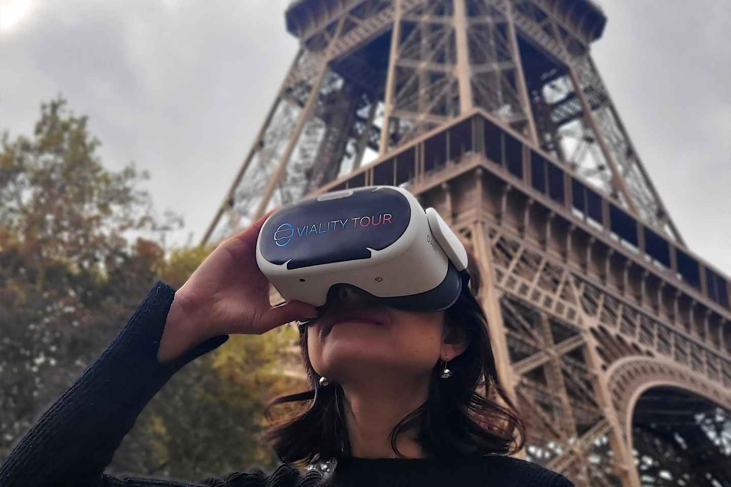 Parigi: Tour immersivo Torre Eiffel con realtà virtuale